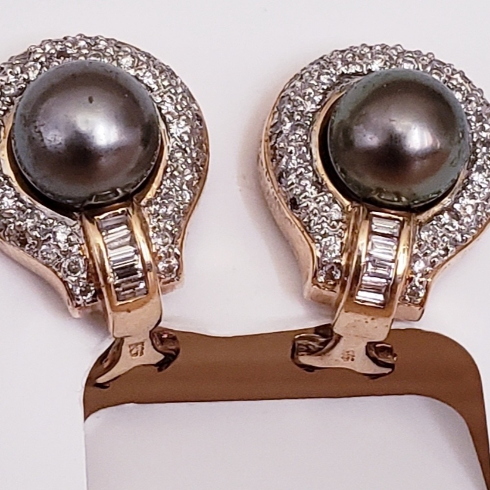 14kt Natural Black Pearls 1.20ct South Sea Round